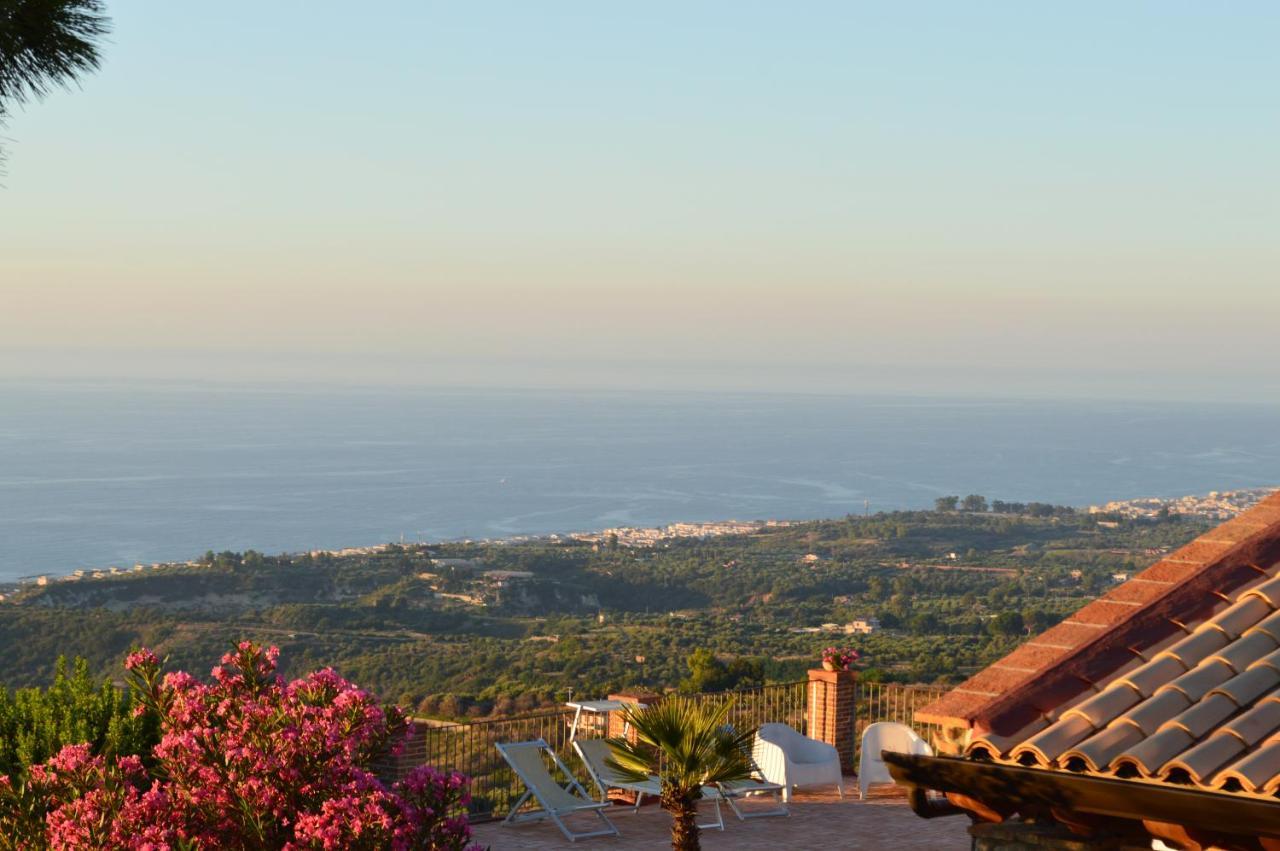 Villa Quiete Spadafora Exteriér fotografie